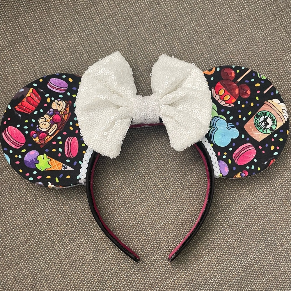 Minnie Mouse Ears